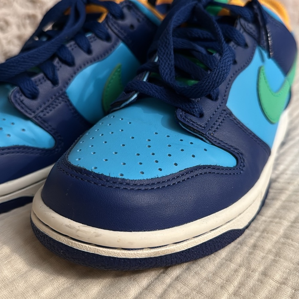 Nike dunks - Picture 2 of 6